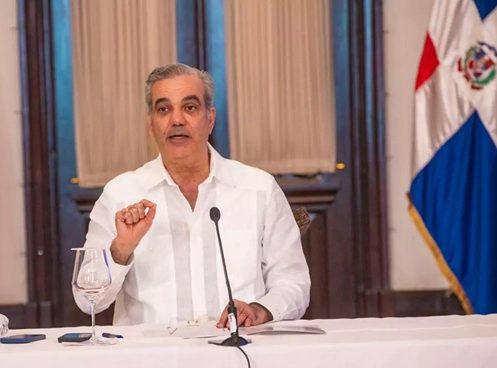 Presidente Abinader encabeza este lunes actividades en SD imagen