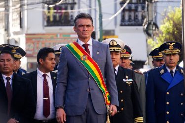 BOLVIA: Presidente decreta luto por explosión mató 7 militares
