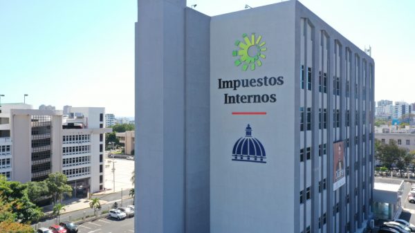 DGII acumula recaudación de RD$671,866 MM en ocho meses
