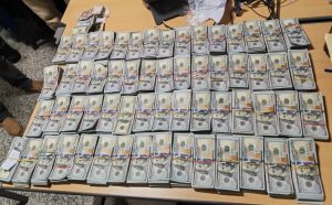 DGA decomisa en AILA US$600 mil y miles pesos colombianos