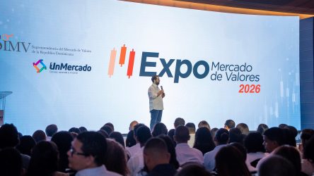 Expo Mercado de Valores reúne miles en una jornada financiera