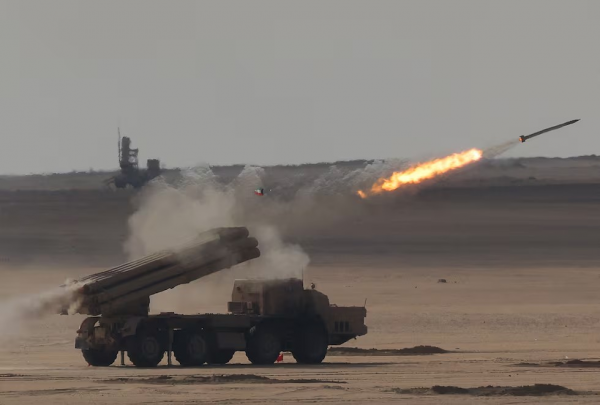 Irán ataca bases de EE.UU. en Jordania, Baréin, Irak y Kuwait Irán ataca bases de EE.UU. en Jordania, Baréin, Irak y Kuwait
