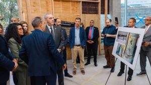 Abinader promete apoyo para culminar Museo Dominicano NY