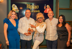 Ron Ripiao edición especial en homenaje a Fefita La Grande