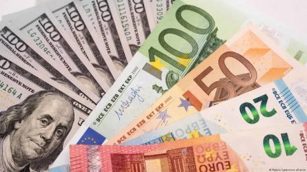 Dólar subió 10 cts. y euro bajó; eran vendidos a $58.96 y $70.24 Dólar subió 10 cts. y euro bajó; eran vendidos a $58.96 y $70.24