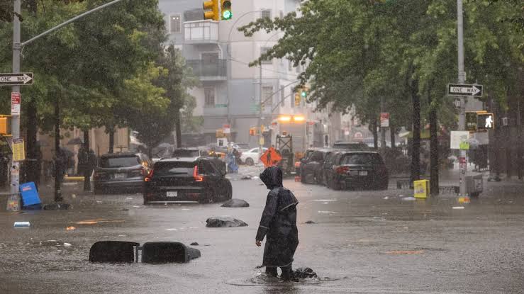 Tormenta en noreste de EU deja un muerto y vuelos cancelados