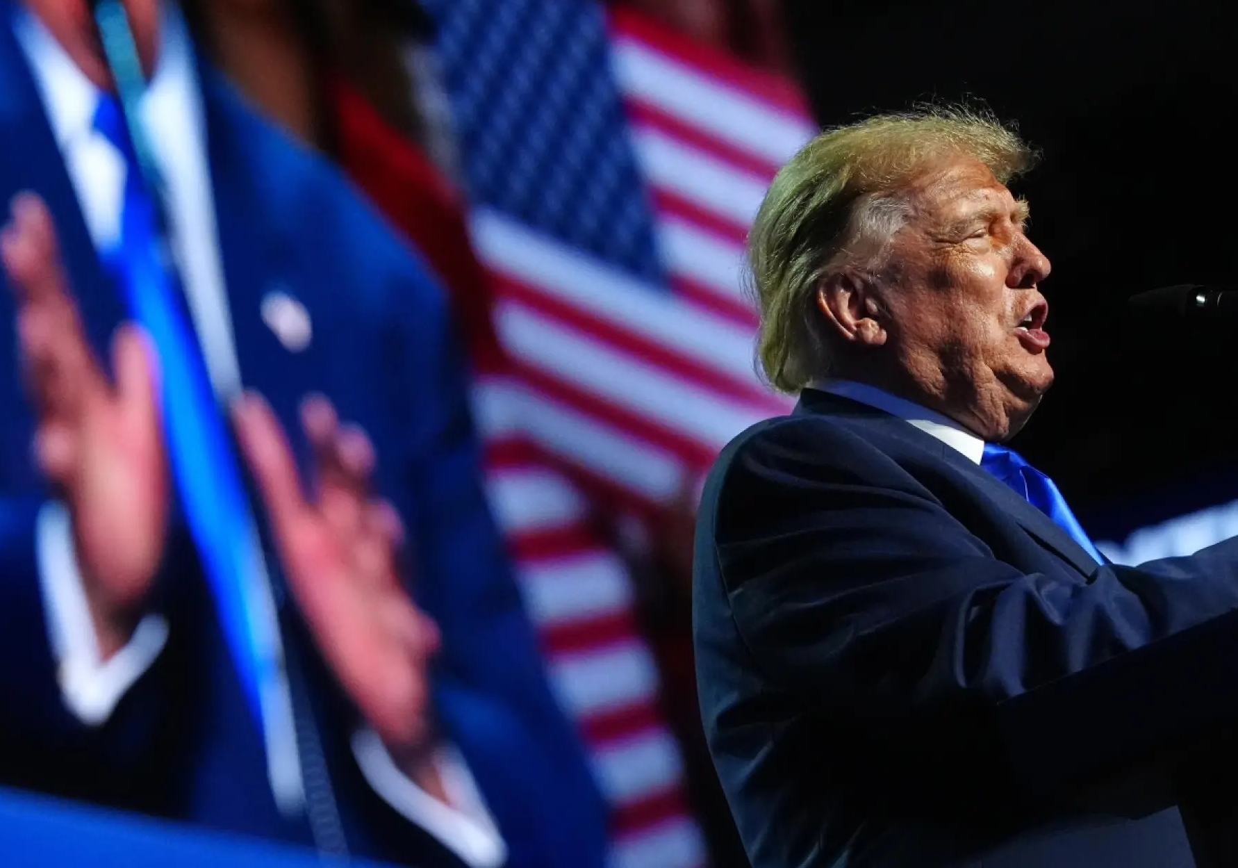 Trump promete 5.000 dólares si republicanos ganan Congreso