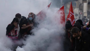 FRANCIA: 40 profesores heridos y 2.000 detenidos por protesta