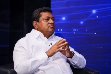 Junior Santos respalda a David Collado y pide unidad en PRM Junior Santos respalda a David Collado y pide unidad en PRM