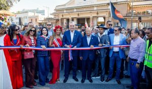 Presidente Abinader inaugura la Parada Dominicana en Roma