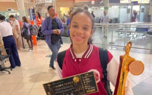 Dominicana gana concurso de danza en Panamá y logra Pase Dorado