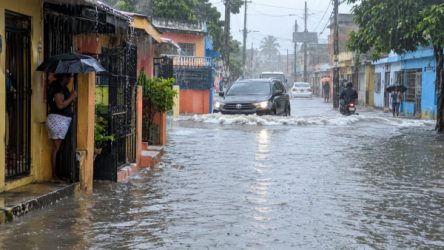 COE mantiene 22 provincias en alerta ante aviso fuertes lluvias COE mantiene 22 provincias en alerta ante aviso fuertes lluvias