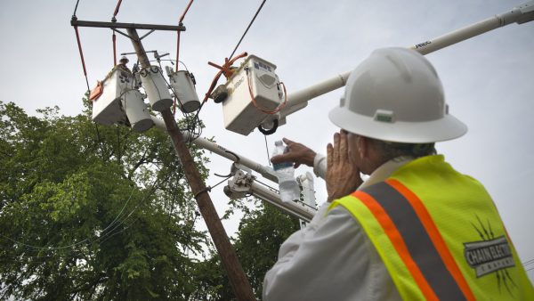 EU declara una emergencia para la red eléctrica en 13 estados imagen