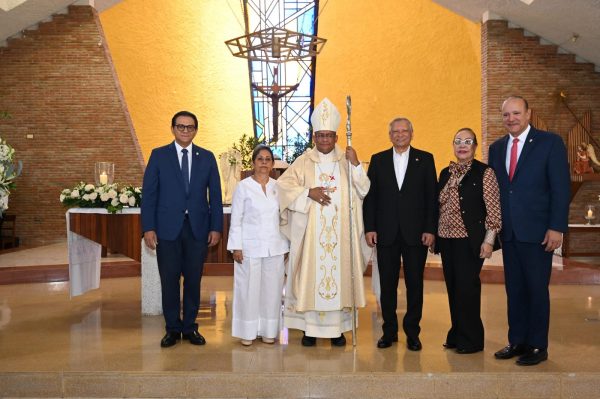 Banreservas conmemora 85 aniversario en Santiago imagen