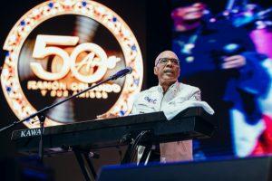 Ramón Orlando consagra con éxito histórico 50 años música Ramón Orlando consagra con éxito histórico 50 años música