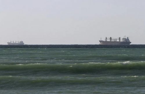 Panamá confirma un proyectil impactó buque y 12 heridos imagen
