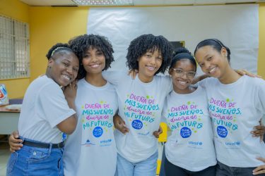 UNICEF alerta normas género y enfrentar violencia contra niñas
