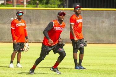J. Lake confía tricampeonato de los Leones en el beisbol de RD