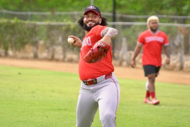 Luis Guerrero proclama tiene un gran compromiso con Leones