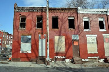 NY: Departamento de Vivienda inspecciona «casas zombis»