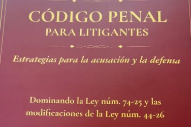 Roberto Quiroz presenta libro sobre retos del nuevo Código