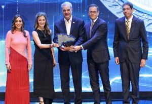 Grupo SID es reconocido como Gran Exportador Dominicano