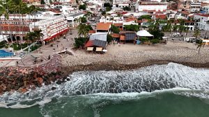 MEXICO: Huracán Simon avanza a las costas como categoría 4