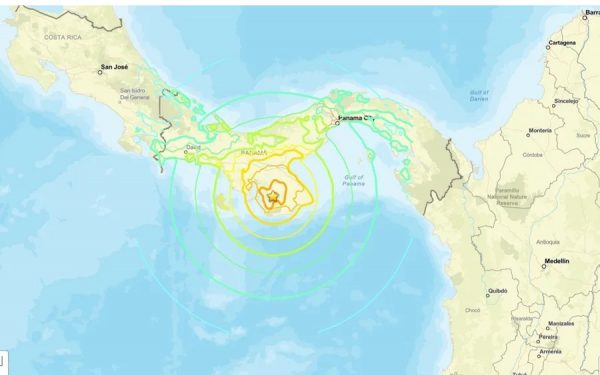 Terremoto 7,7 sacude Panamá y activa una amenaza de tsunami