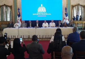EN VIVO: Rueda de Prensa: Uso de los fondos AERODOM