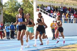 Academia Batalla Las Carreras gana atletismo Interacademias