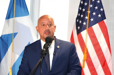 LAWRENCE: Brian DePeña dice que no renunciará como alcalde 