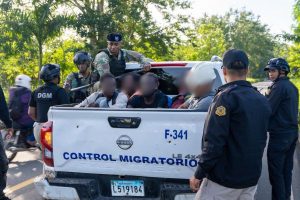 DGM detiene a 4,618 extranjeros y deporta a 4,173