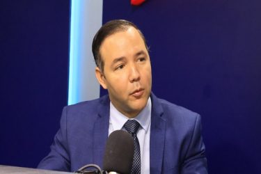 Secretario PLD denuncia deterioro de servicios básicos en RD Secretario PLD denuncia deterioro de servicios básicos en RD