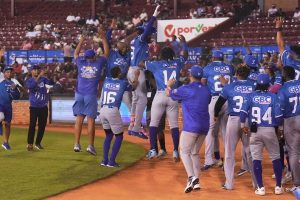 Licey aplasta Gigantes; Escogido y Toros triunfan en beisbol RD