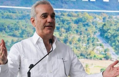 Abinader reta comparar 20 años oposición con su gestión de seis Abinader reta comparar 20 años oposición con su gestión de seis