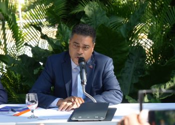 Candidato haitiano promete combatir la inseguridad Candidato haitiano promete combatir la inseguridad