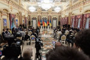 Rusia intensifica sus ataques a las infraestructuras de Ucrania Rusia intensifica sus ataques a las infraestructuras de Ucrania