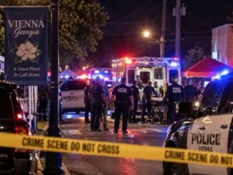 EEUU: Tiroteo en fiesta vecinal deja dos muertos y 35 heridos
