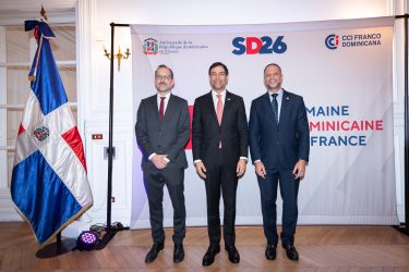 PARIS: Concluye Semana Dominicana en Francia 2026